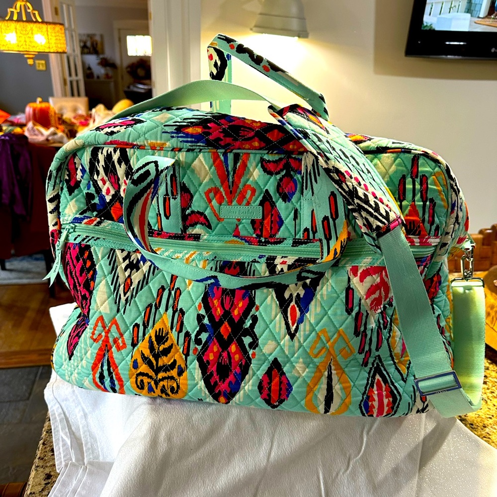 Vera Bradley Pueblo Overnight bag